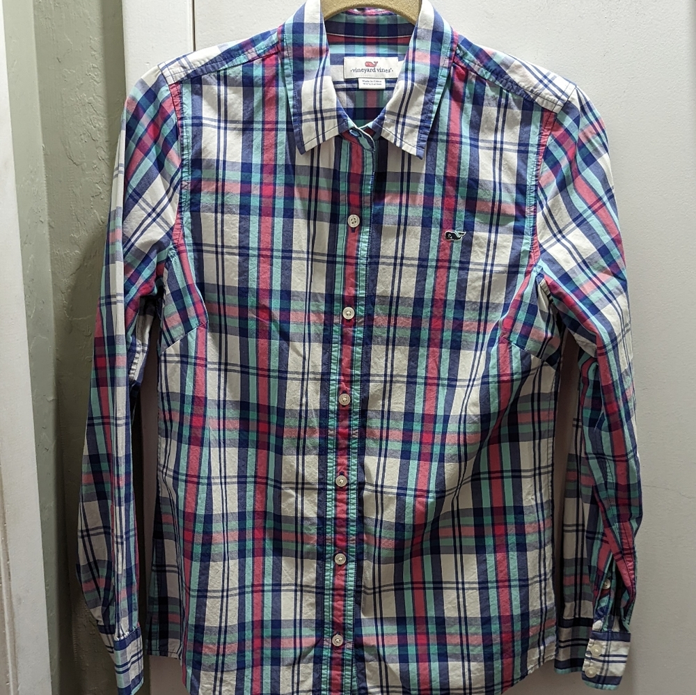 Vineyard Vines Plaid Button Down shirt Women's Size 4